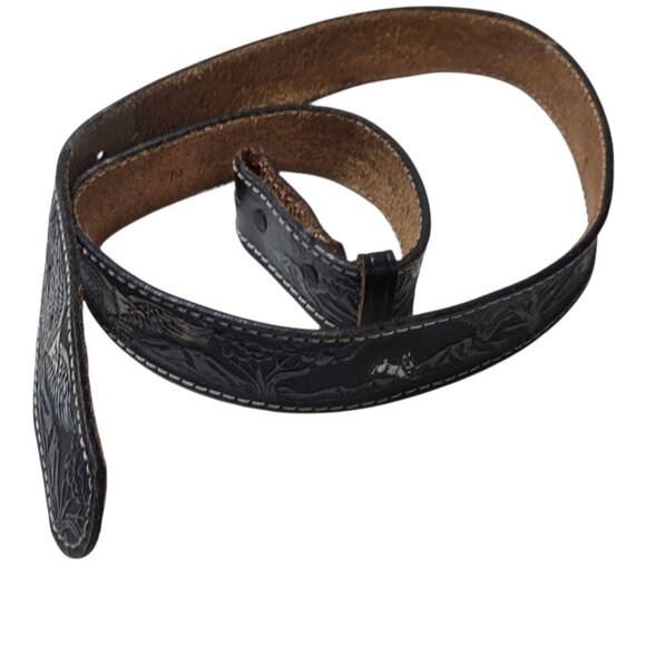 Vintage Tooled Leather Belt Eagle Rabbit Design Size 42 Embossed Western Wear - Picture 2 of 16